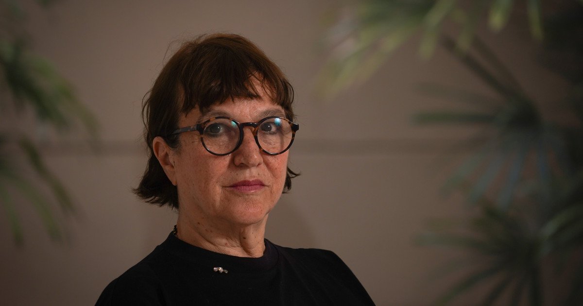 vivi-tellas:-de-artista-under-a-la-que-echaron-de-un-show-de-seru-giran-tirandole-cosas-a-creadora-del-biodrama-y-una-carrera-universitaria