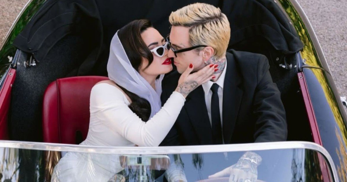 demi-lovato-se-caso-con-su-novio,-luego-de-que-ambos-lograron-rehabilitarse-de-sus-adicciones