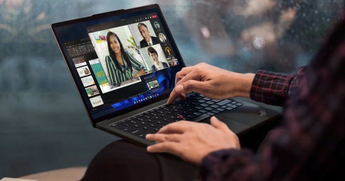 notebooks-de-primera-marca-hasta-un-30%-mas-baratas:-que-son-las-«outlets»-y-cuales-se-consiguen