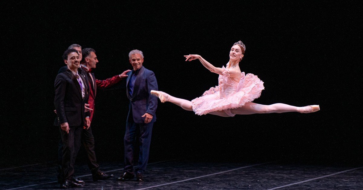 el-colon-celebro-los-100-anos-del-ballet-con-una-emocionante-gala,-que-reunio-a-marianela-nunez,-ludmila-pagliero,-herman-cornejo-y-muchos-mas