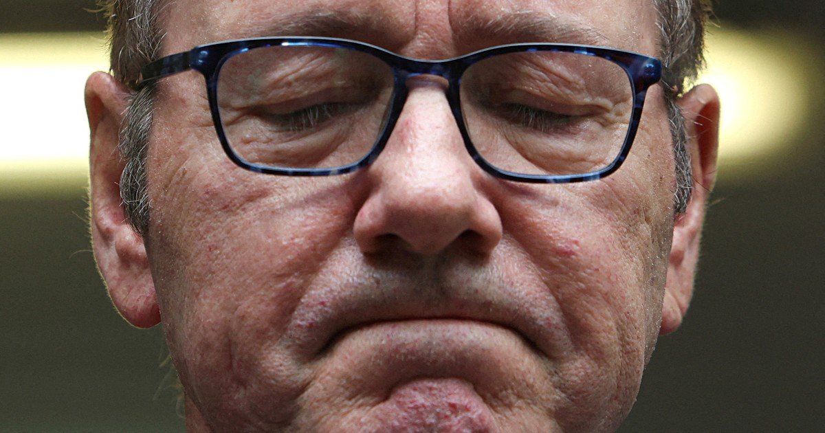 kevin-spacey,-declarado-inocente-de-los-cargos-denunciados-en-pleno-auge-del-#metoo:-«no-tengo-casa,-voy-donde-haya-trabajo»