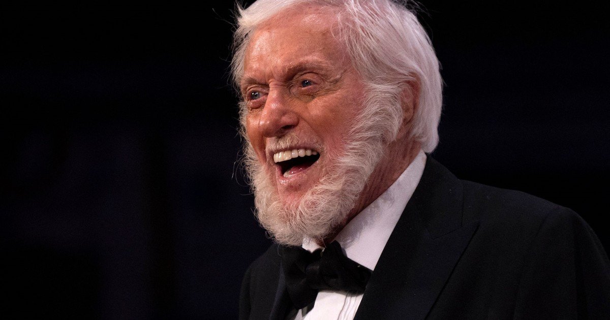 dick-van-dyke-se-siente-mas-vivo-que-nunca,-a-dias-de-cumplir-100-anos:-cuales-son-sus-claves-para-la-longevidad