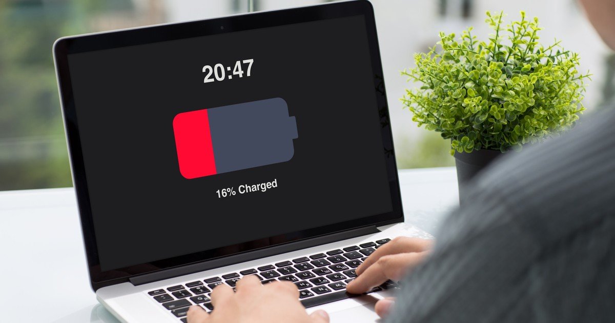 mito-o-realidad:-que-hay-de-cierto-en-que-tener-una-notebook-siempre-enchufada-arruina-la-bateria