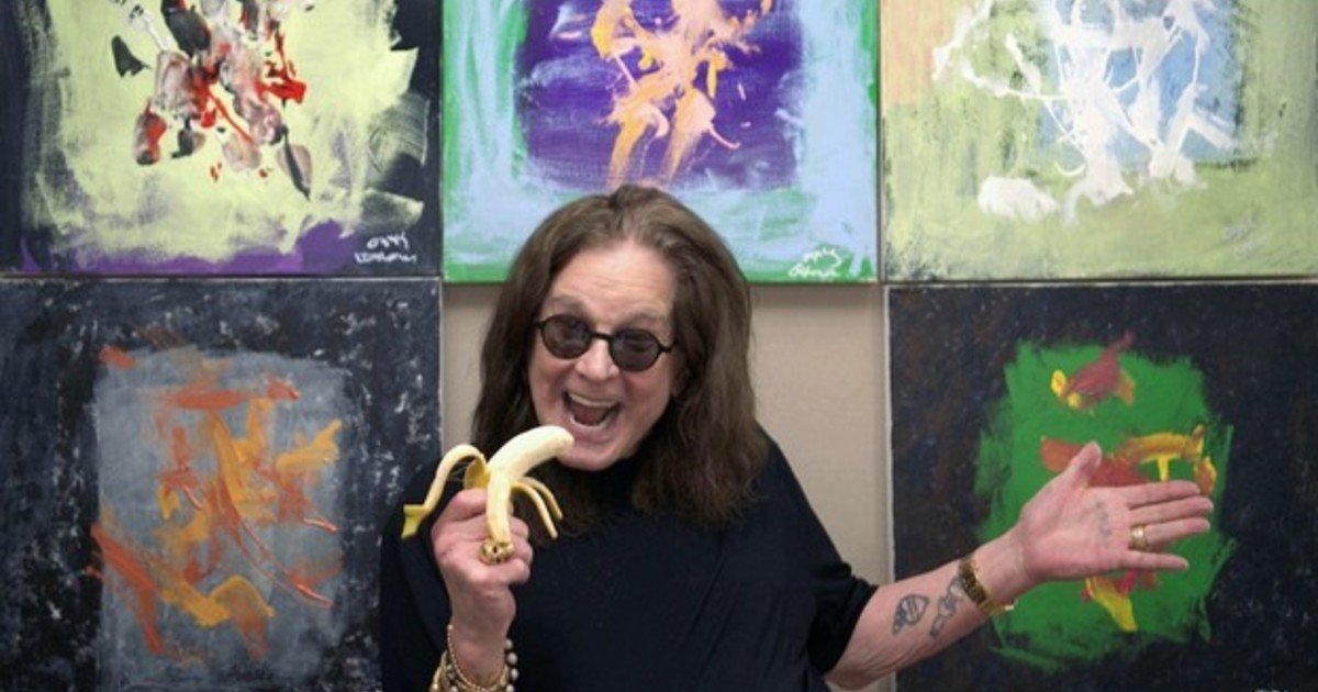 insolito-legado-de-ozzy-osbourne:-una-coleccion-de-cuadros-pintados-junto-a-chimpances