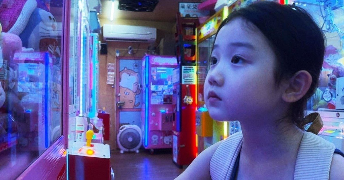 en-netflix,-como-es-la-chica-zurda,-que-compite-con-belen-en-los-critics-choice-awards-(¿y-llega-al-oscar?)