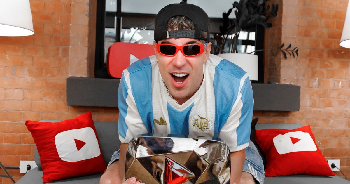 de-un-pueblo-en-misiones-a-hacer-historia-en-youtube:-alejo-igoa,-el-argentino-que-rompio-el-record-de-suscriptores-en-espanol