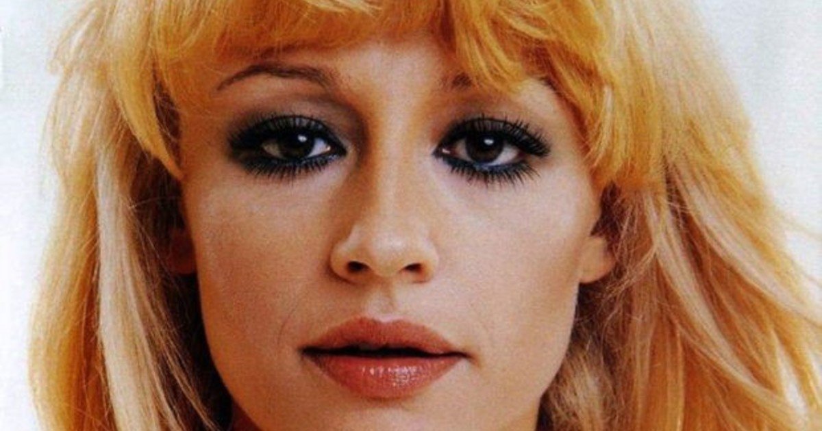 el-secreto-mejor-guardado-de-raffaella-carra:-quien-es-el-hijo-adoptivo-revelado-tras-su-muerte