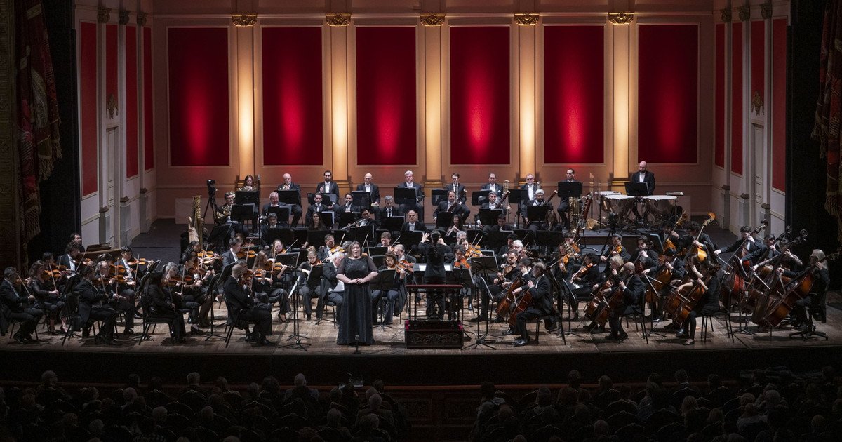 la-ciudad-de-buenos-aires-invita-a-celebrar-los-80-anos-de-la-orquesta-filarmonica-de-buenos-aires-con-ensayos-abiertos-en-el-teatro-colon