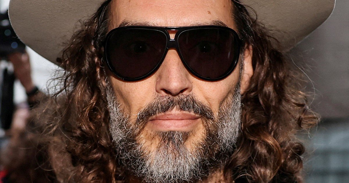 russell-brand:-el-ex-de-katy-perry-admite-«explotacion-sexual»-tras-una-relacion-con-una-chica-de-16-anos