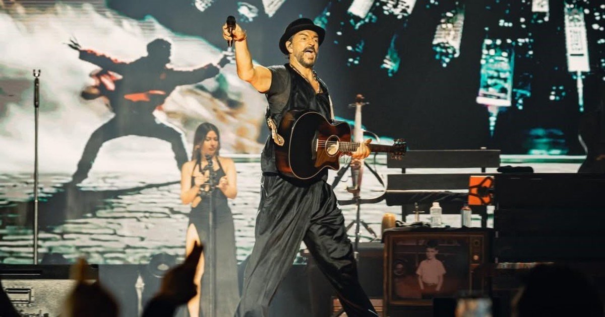 ricardo-arjona-abrio-su-serie-en-el-movistar-arena-con-un-show-que-lo-tuvo-todo