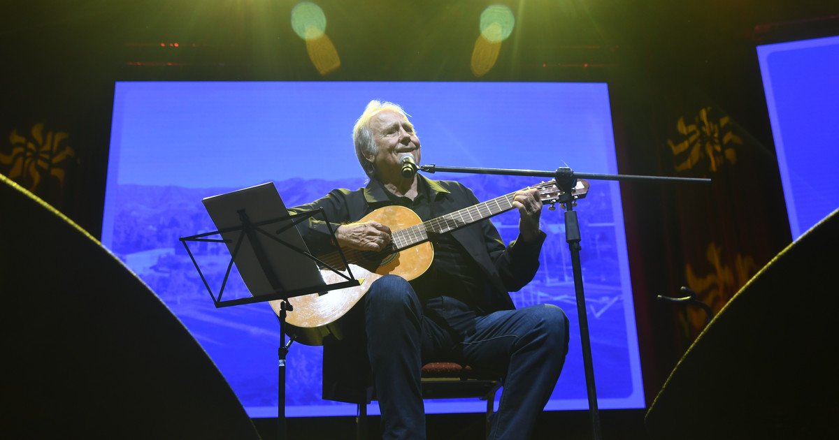 joan-manuel-serrat-recibira-el-primer-premio-de-honor-de-la-academia-de-la-musica-de-espana