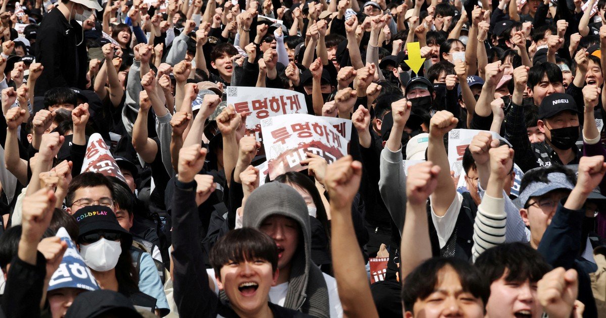 huelga-contra-la-inteligencia-artificial:-trabajadores-de-chips-de-samsung-amenazaron-con-un-paro-historico-y-consiguieron-un-bono-de-300-mil-dolares