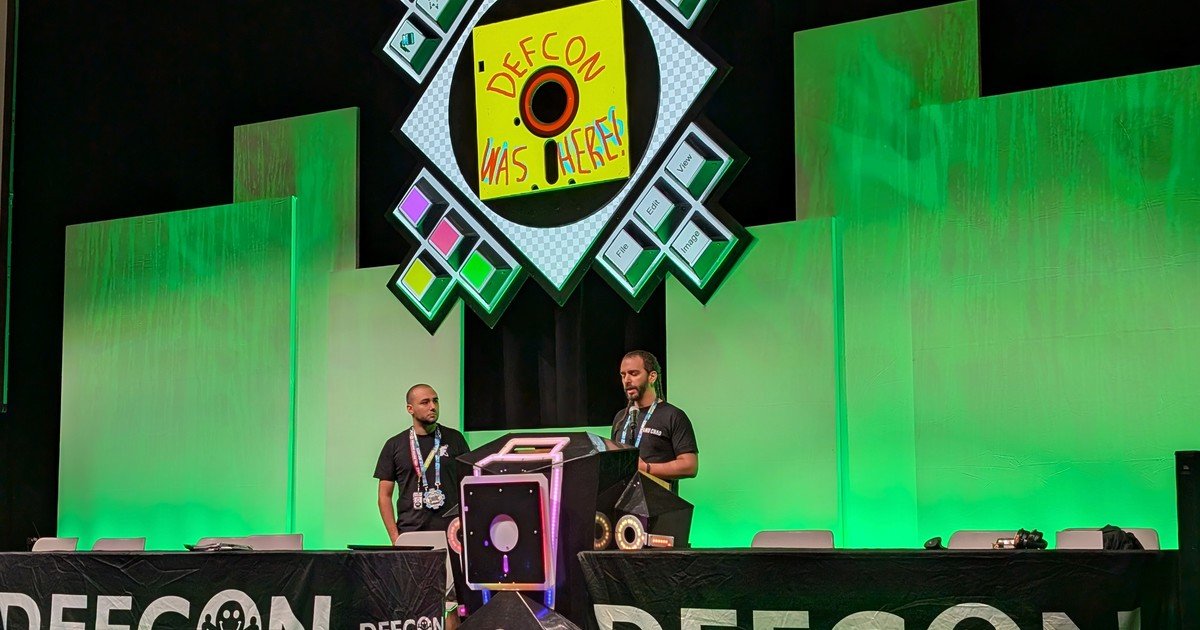 def-con-34:-muestran-como-se-pueden-hackear-los-controles-biometricos-de-bancos-y-fintech-de-america-latina