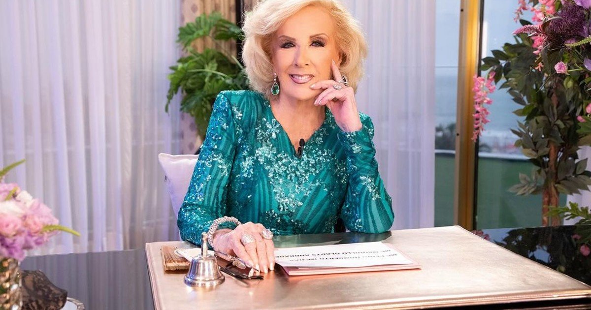 mirtha-legrand:-el-nuevo-parte-medico-indica-que-«continua-mejorando-dia-a-dia»-y-seguira-internada-por-lo-menos-hasta-el-viernes
