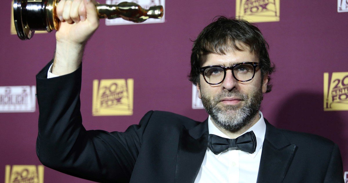 nicolas-giacobone,-el-argentino-ganador-del-oscar-que-trabajo-con-tom-cruise-y-prepara-con-peter-gabriel-una-pelicula-sobre-un-disco-de-genesis