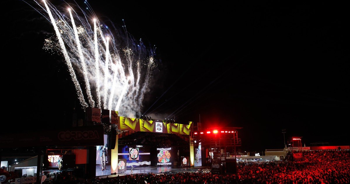 cosquin-2027:-la-grilla-completa,-luna-por-luna,-del-festival-nacional-de-folclore