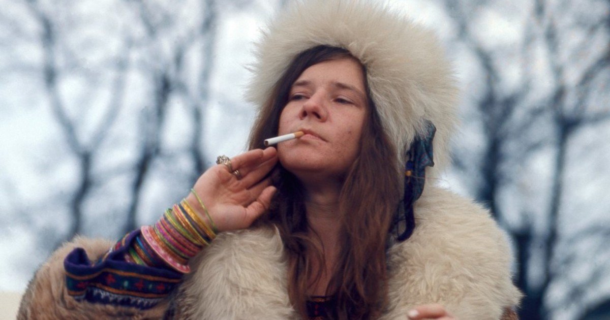 janis-joplin,-a-56-anos-de-su-muerte:-los-excesos,-la-tragedia-a-los-27-y-el-disco-que-nunca-llego-a-escuchar