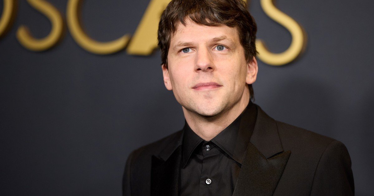jesse-eisenberg-rechazo-volver-a-ser-mark-zuckerberg:-el-particular-motivo-por-el-que-ni-una-tentadora-oferta-logro-convencer-al-actor