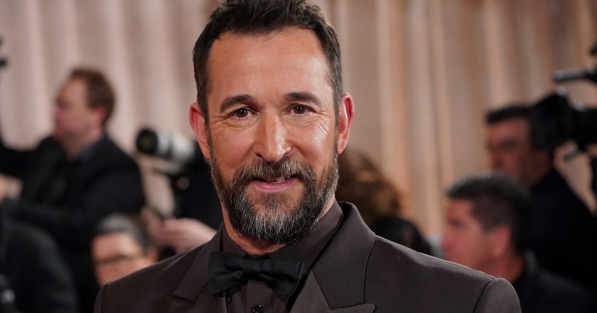noah-wyle,-el-doctor-robby-de-la-multipremiada-«the-pitt»,-fue-elegido-como-el-hombre-mas-sexy-del-mundo-en-2026